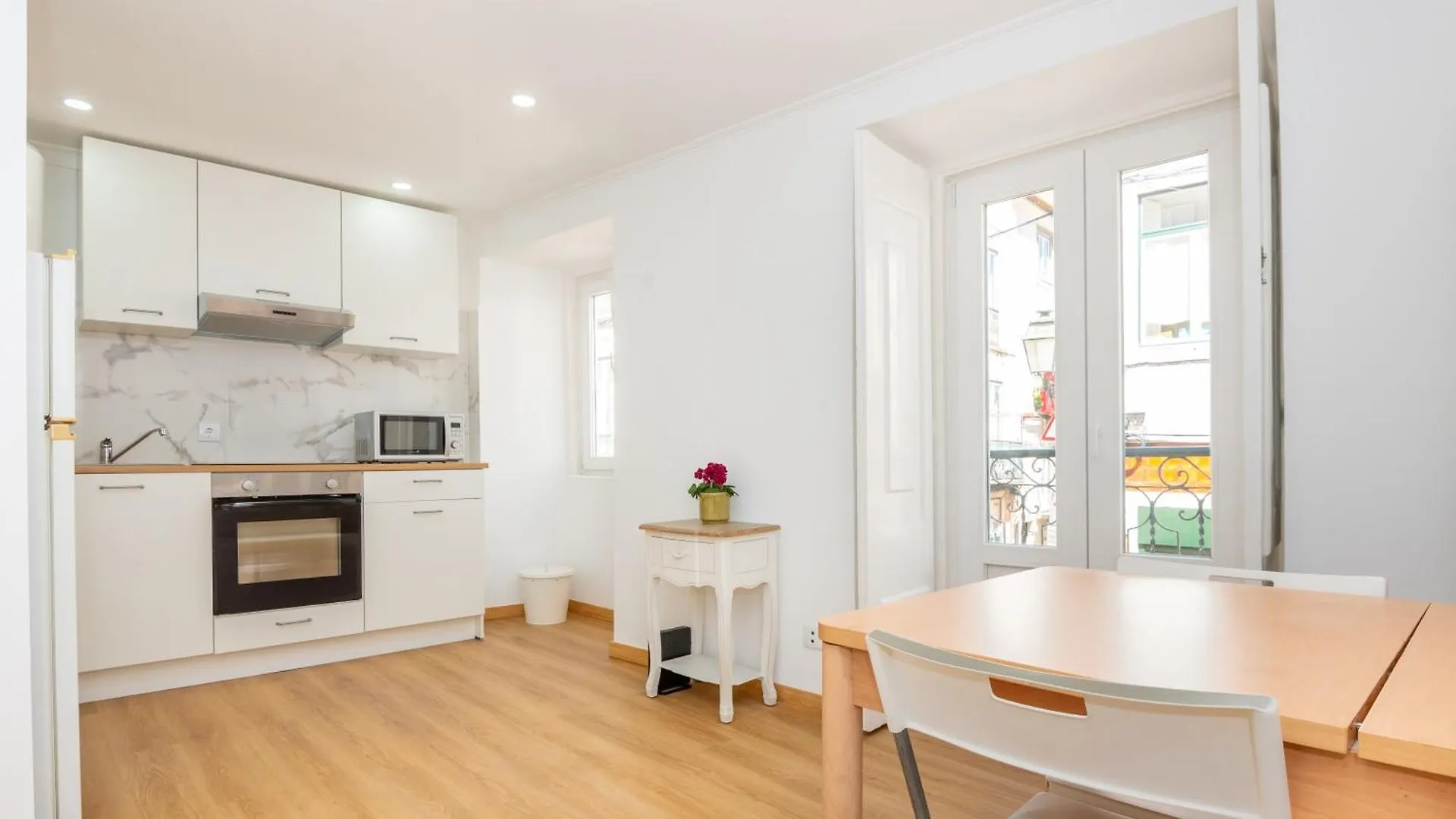 Modern Bairro Alto Apartments Lisbon